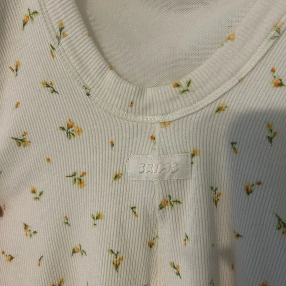 Skims Women's Cotton Rib Low Back Onesie - Marigold Rosebud Print - Picture 7 of 8